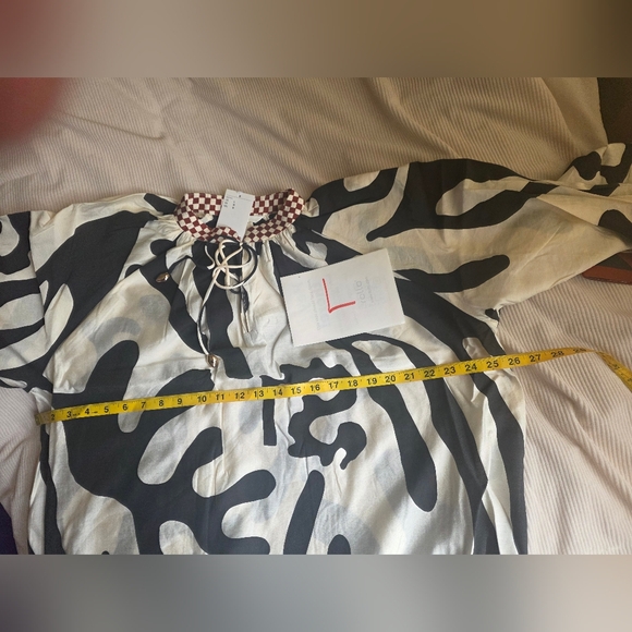 H&M Special Edition Loose Fit Dress Long Sleeves Cream Black Red Nwt - Picture 8 of 16